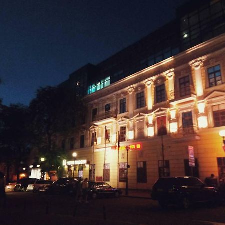 Mini Otel Cozy Patio Одесса Экстерьер фото