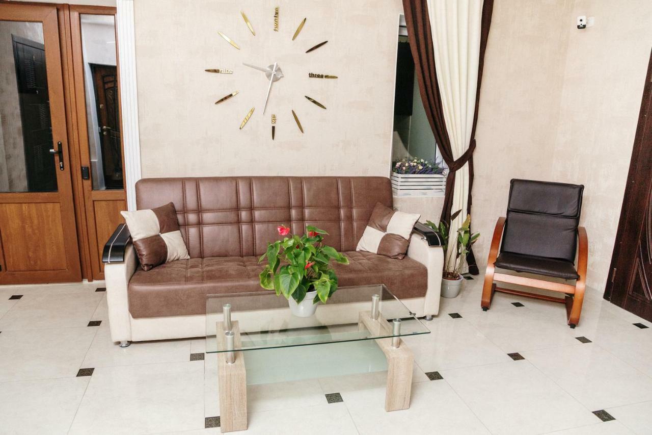 Mini Otel Cozy Patio Одесса Экстерьер фото